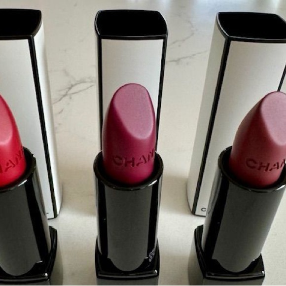 🔔 Limited Edition 🔔 Chanel Nuit Blanc Lipstick (#05:00) - Picture 6 of 8